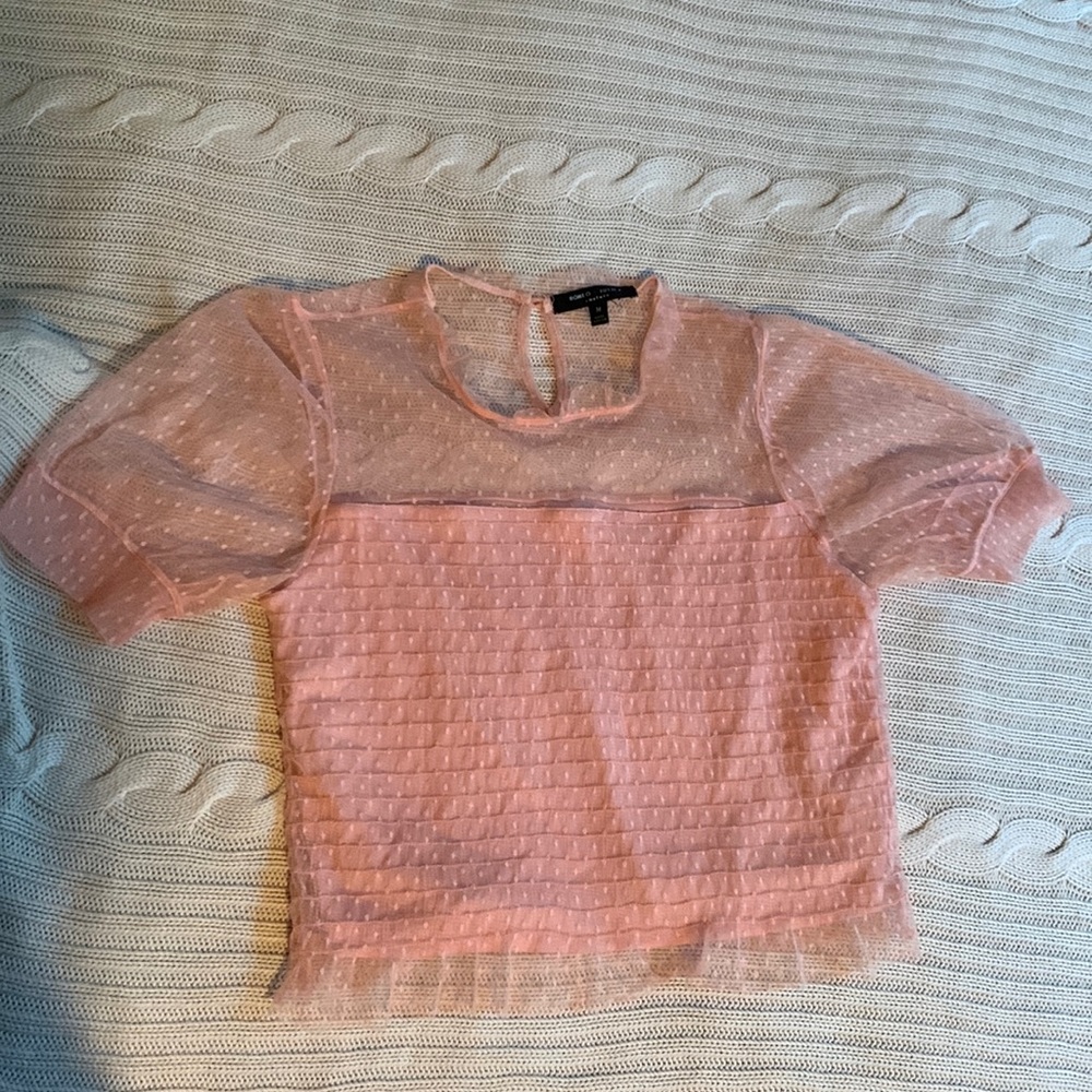 Romeo & Juliet dusty pink lace stretch crop top